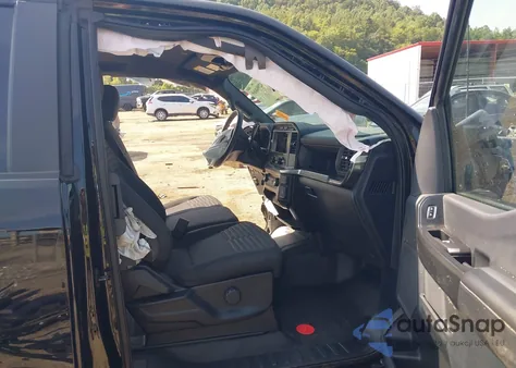 2023 Ford F-150 Xl z USA, uszkodzony, nr VIN 1FTFX1E58PFB19891